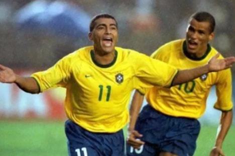 为全队奠定 为全队奠定