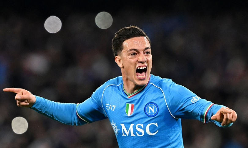 进行对比 进行对比