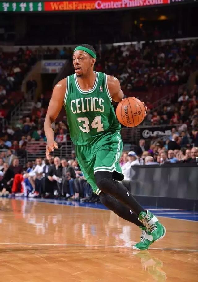 板直线突击 板直线突击